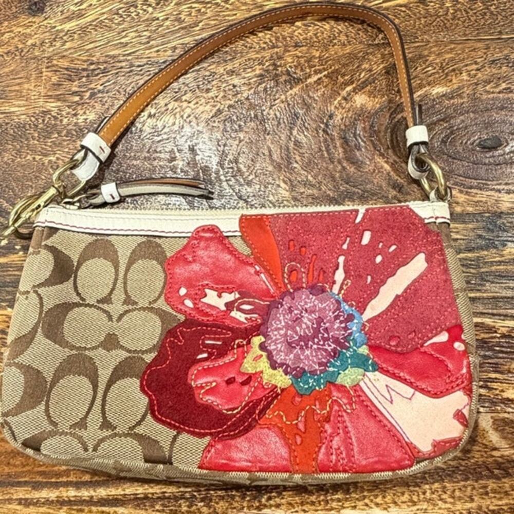 Vintage Coach Signature Poppy floral Demi Bag Y2K